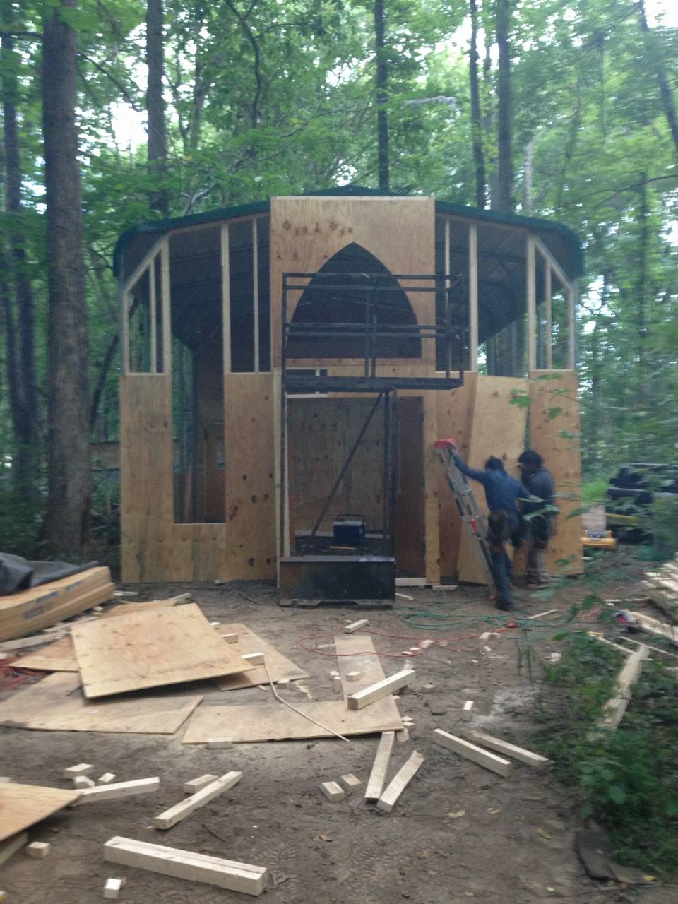 Building a Church in the woods for a new scene for asylum