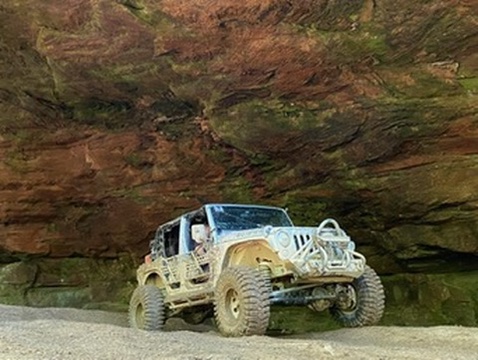 Hollarwood, May 2023