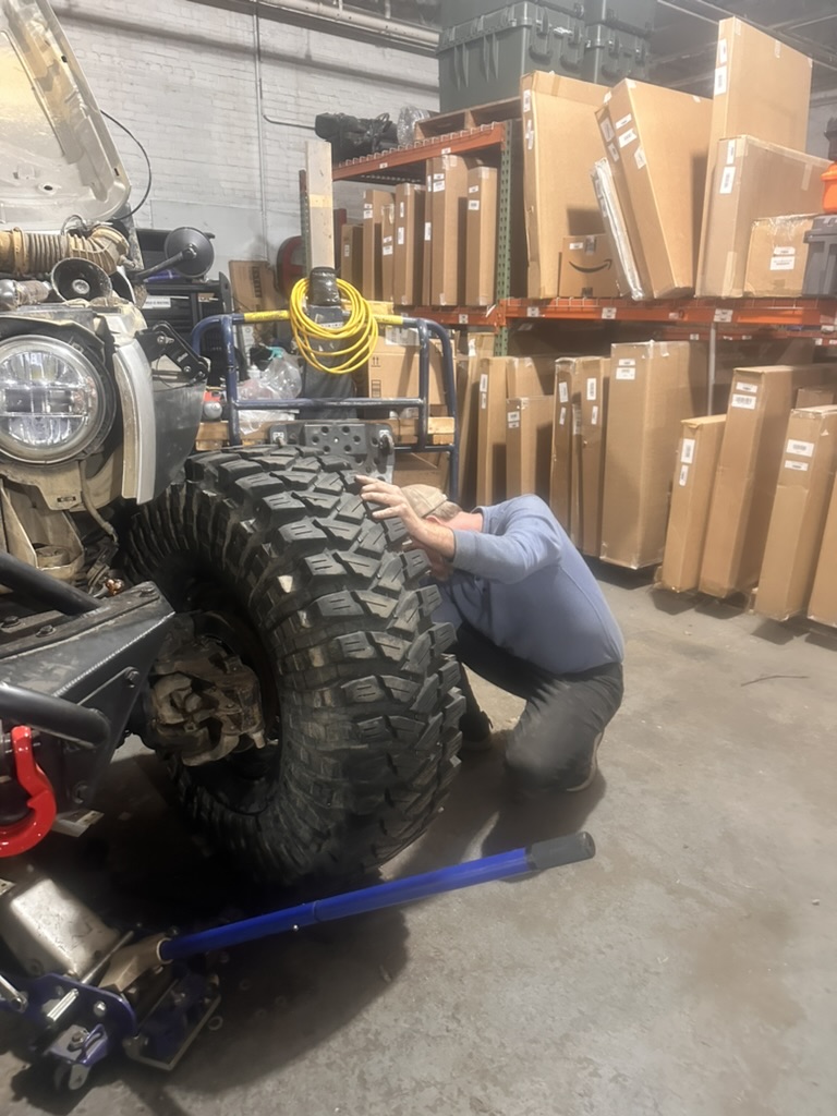 37-inch tires and hydraulic steering for Gadget