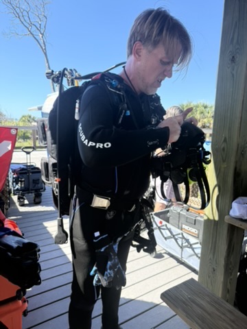 Scuba Diving for Shark Teeth off Venice Beach