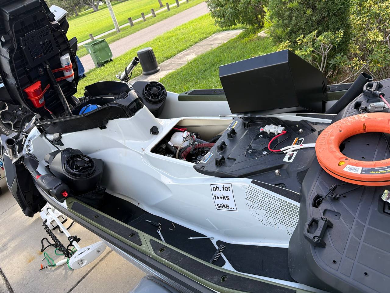 Open hull with the tank out