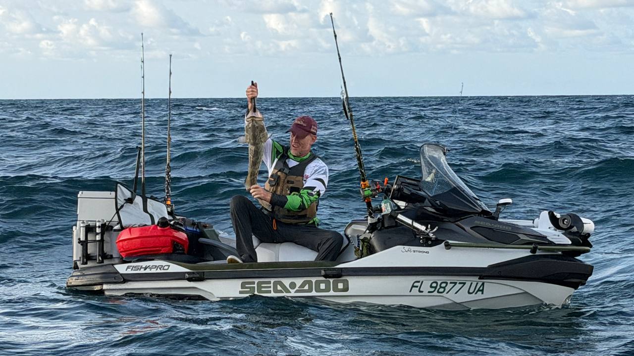Side profile with the grouper